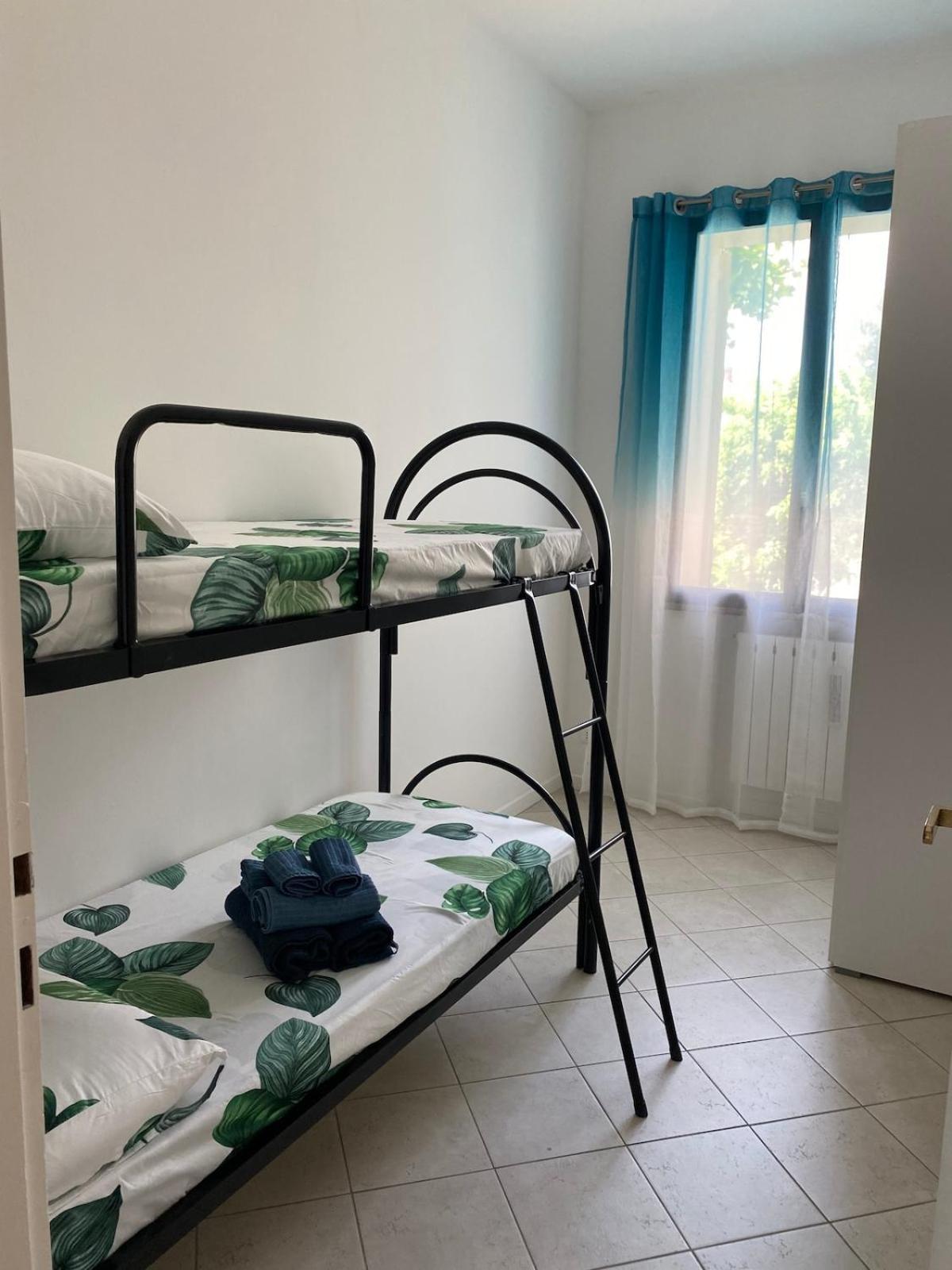 Ampio Appartamento In Posizione Strategica Rimini Exterior photo