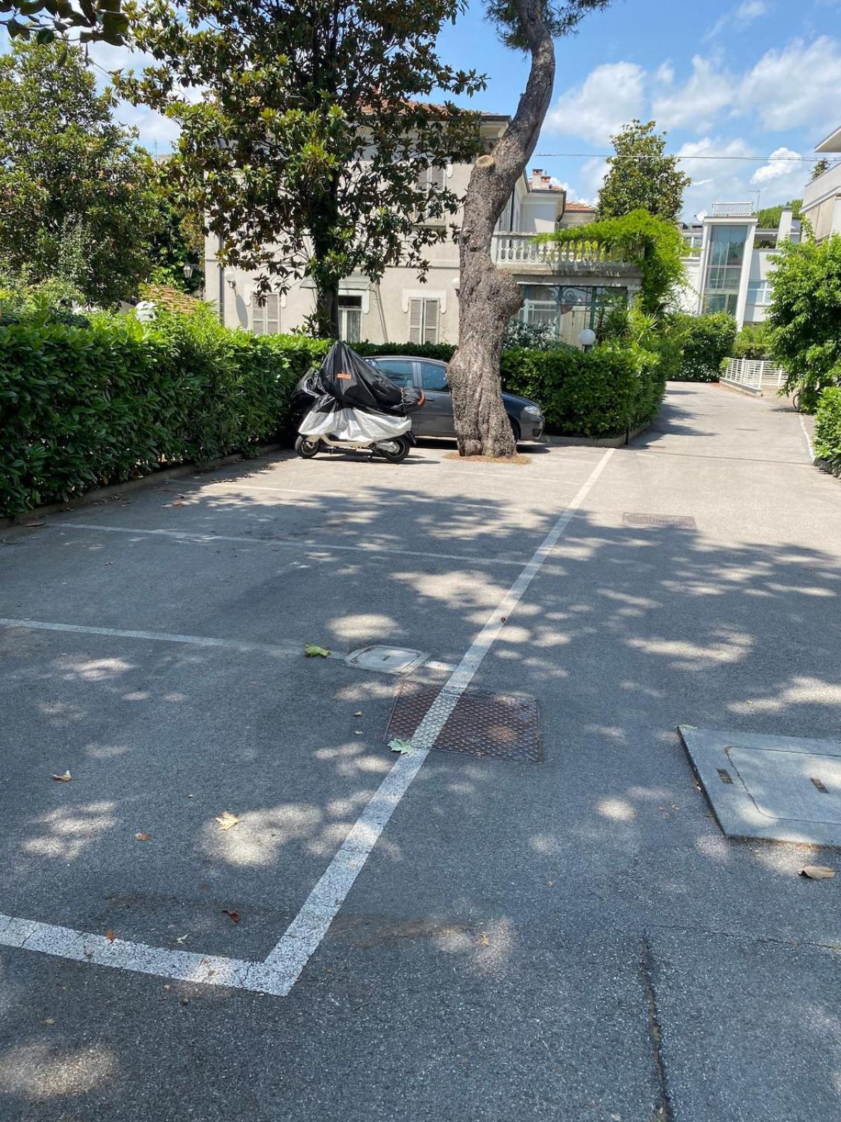 Ampio Appartamento In Posizione Strategica Rimini Exterior photo